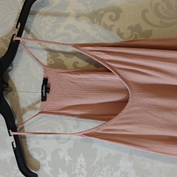Ambiance sleeveless top L - Picture 2 of 6